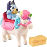 Bluey Vehicle and Figure Pack, Articulated Figures