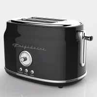 Frigidaire ETO102-BLACK, 2 Slice Toaster, Retro Style, Wide Slot for Bread, English Muffins, Croissants, and Bagels, 5 Adjustable Toast Settings, Cancel and Defrost, 900w, Black