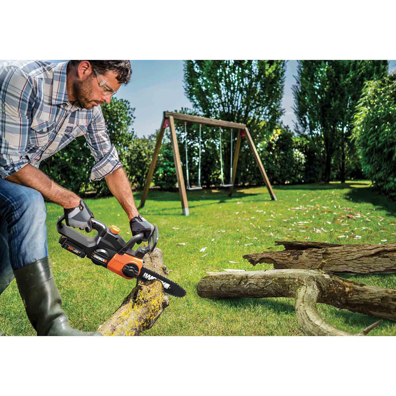 Worx 20V 10 Cordless Pole/Chain Saw with Auto-Tension WG323