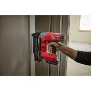 Milwaukee 2741-20 M18 FUEL 18-Volt Lithium-Ion Brushless Cordless 16-Gauge Straight Finish Nailer (Tool Only)