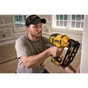 DEWALT DCN660B 20-Volt MAX XR Lithium-Ion Cordless 16-Gauge Angled Finish Nailer (Tool-Only)