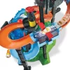 Hot Wheels Ultimate Gator Car Wash Play Set with Color Shifters Car