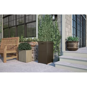 Suncast GH1732J 33 Gallon Can Resin Outdoor Trash Hideaway with Lid Use in Backyard, Deck, or Patio, Brown