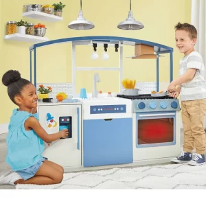 Little Tikes 658532EUC Wood Chef's Play Kitchen with Realistic Lights Sounds