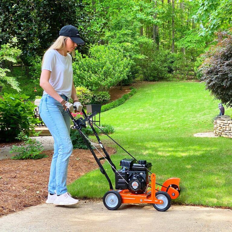 YARD FORCE YF7302 9 In. 79 Cc Gas Powered 4-Stroke Walk Behind ...