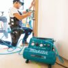 Makita MAC320Q Quiet Series 1-1/2 HP 3 Gal. Oil-Free Electric Air Compressor Makita MAC320Q Quiet Series 1-1/2 HP 3 Gal. Oil-Free Electric Air Compressor