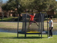 JumpKing 7.5-Foot Trampoline, with Enclosure, Black/Yellow