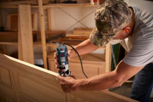 BOSCH PR20EVS Router Tool, 1 Horsepower 5.6 Amp Electronic Variable Speed Palm Router