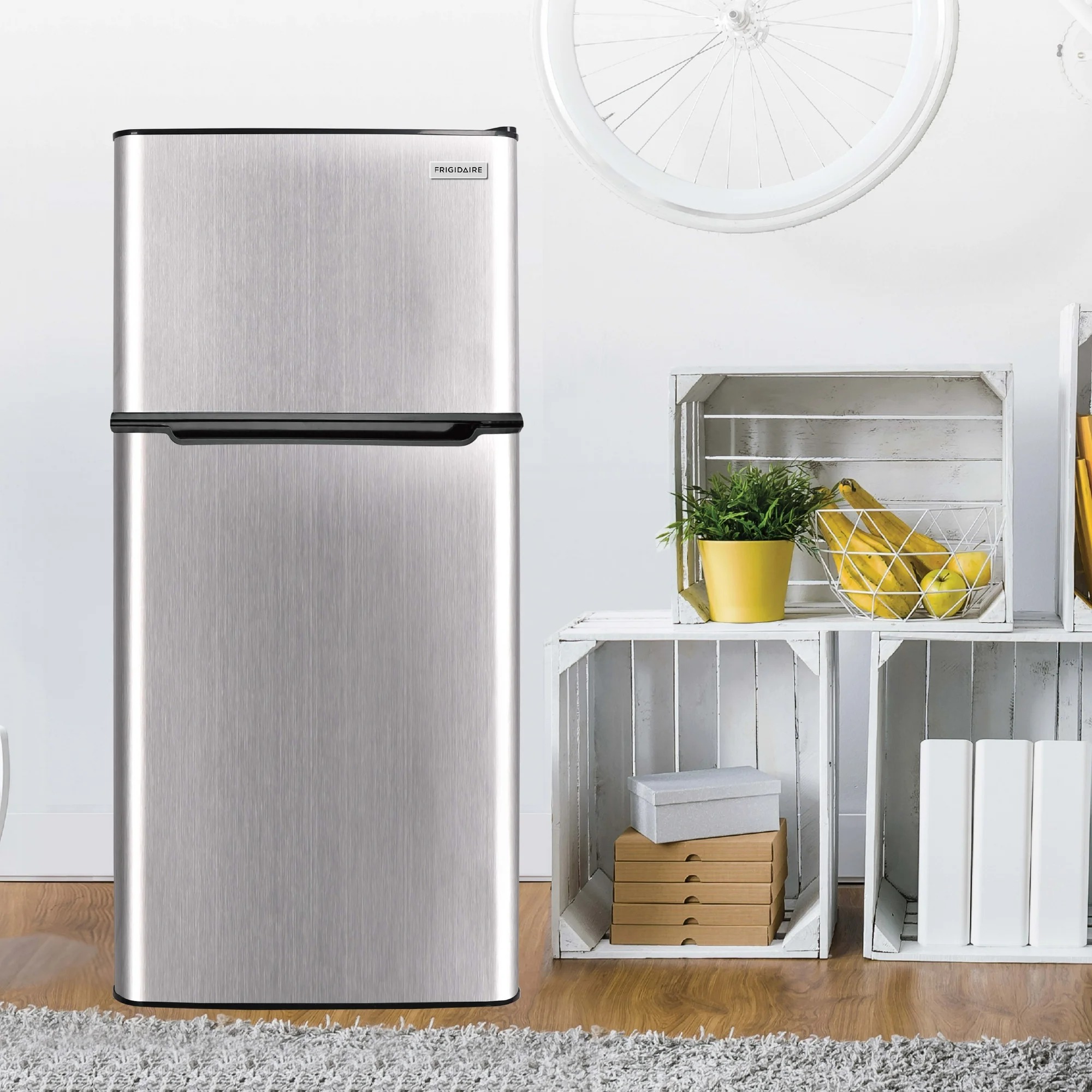 Frigidaire EFR463 Eco-Friendly 4.5 cu.ft Refrigerator, Platinum2_11zon Frigidaire EFR463 Eco-Friendly 4.5 cu.ft Refrigerator, Platinum