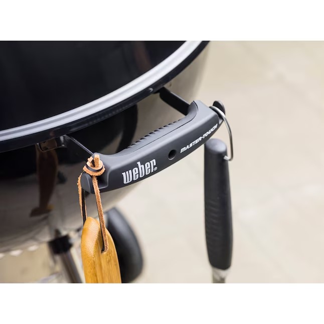 Weber Master-Touch 22-in W Black Kettle Charcoal Grill8_11zon Weber Master-Touch 22-in W Black Kettle Charcoal Grill