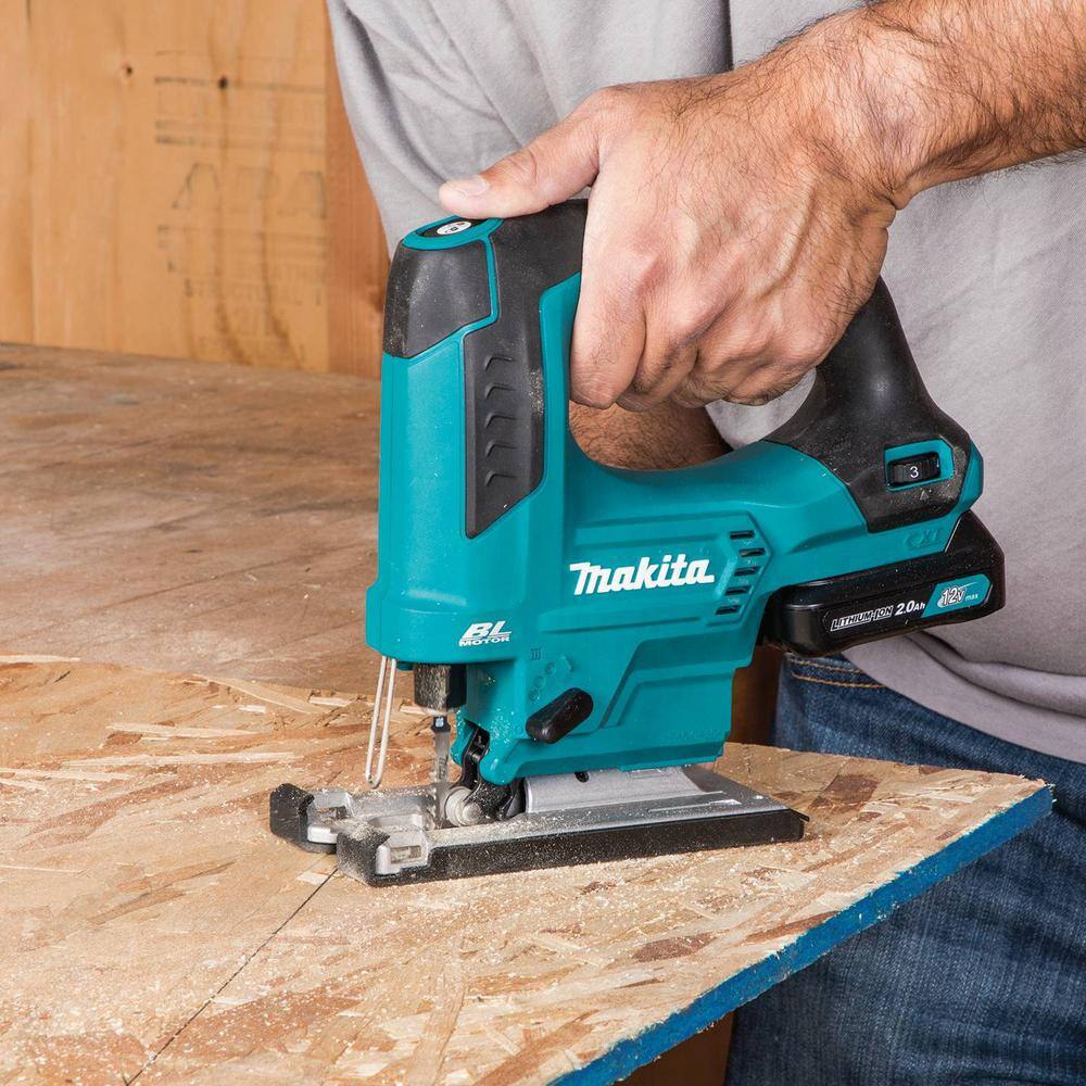 Makita VJ06R1J 12V max CXT Lithium-Ion Brushless Cordless Top Handle Jig Saw Kit (2.0Ah) Makita VJ06R1J 12V max CXT Lithium-Ion Brushless Cordless Top Handle Jig Saw Kit (2.0Ah) - Image 8