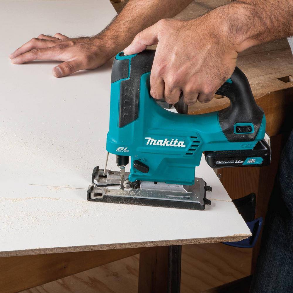 Makita VJ06R1J 12V max CXT Lithium-Ion Brushless Cordless Top Handle Jig Saw Kit (2.0Ah) Makita VJ06R1J 12V max CXT Lithium-Ion Brushless Cordless Top Handle Jig Saw Kit (2.0Ah) - Image 9