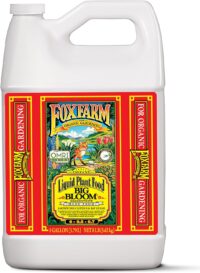Fox Farm Big Bloom Liquid Plant Food - Organic Bloom Fertilizer for Flowering & Fruiting Plants, Contains Earthworm Castings & Bat Guano - Supports All Stages of Plant Growth - 0-0.5-0.7 NPK, 1Gallon