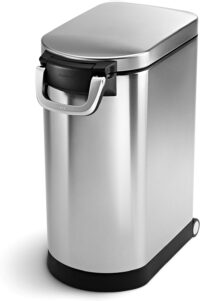 simplehuman 30 Liter, 32 lb 14.5 kg Large Pet Food Storage Container for Dog Food, Cat Food, and Bird Feed, Brushed Stainless Steel