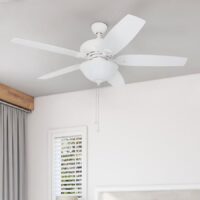 Harbor Breeze 41388 Coastal Creek 52-in White with White/blonde Blades Ceiling Fan With Light and Pull Chain Included 5 -Blade