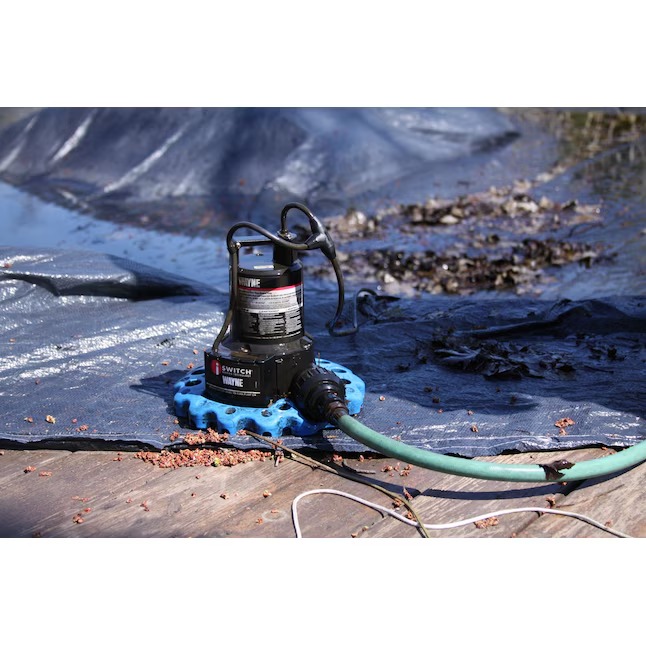 Wayne 57729-WYNP Pool Pumps 50 Clog Resistant Plug-in Pool Cover Pump Wayne 57729-WYNP Pool Pumps 50 Clog Resistant Plug-in Pool Cover Pump - Image 4