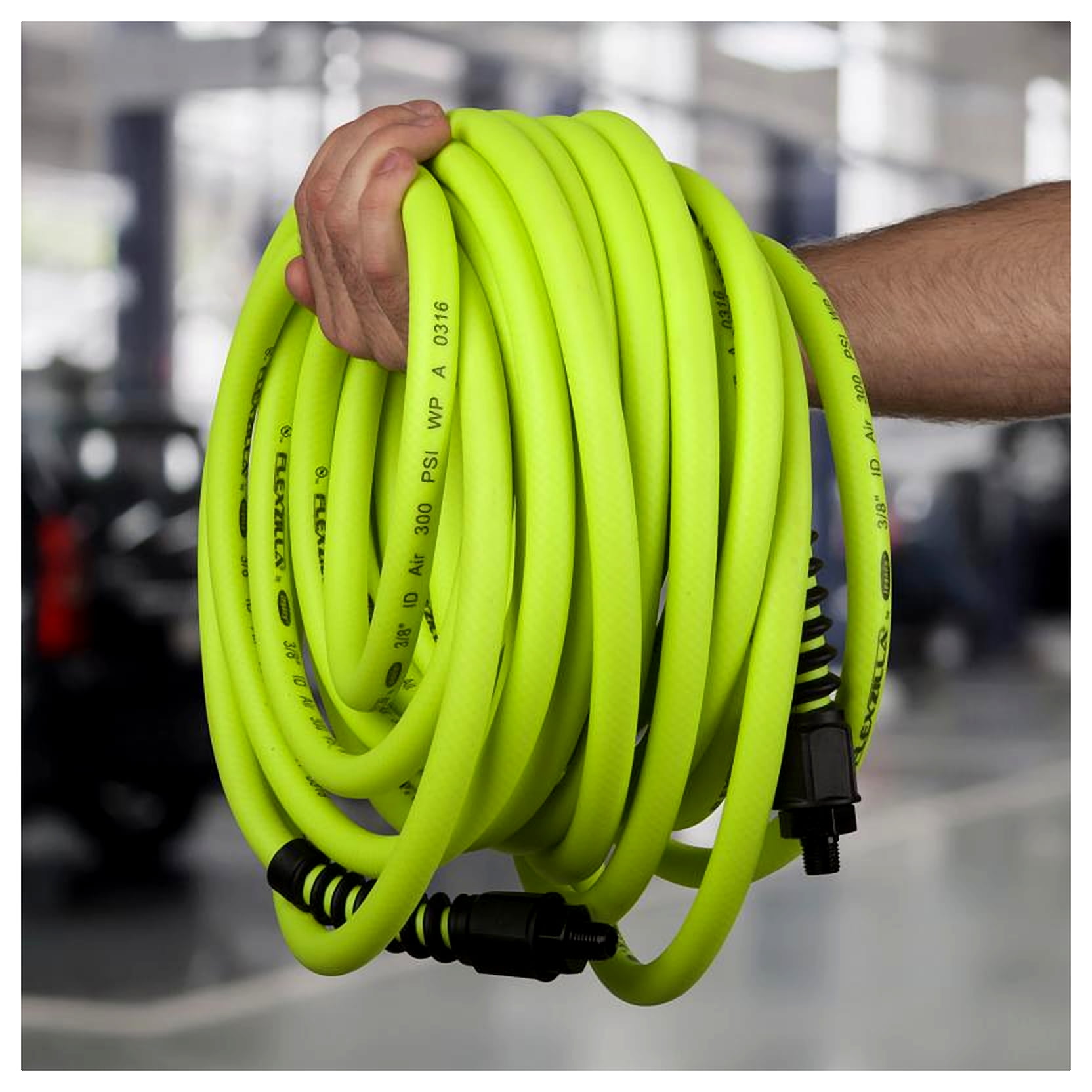 4ee563cc-7f68-48f2-93dc-f2367229ce33.b7c99f03fbfccf8bbad7949e983f5837.jpeg Legacy Manufacturing Flexzilla Pro Air Hose, 3/8" x 50', 1/4" MNPT Fittings