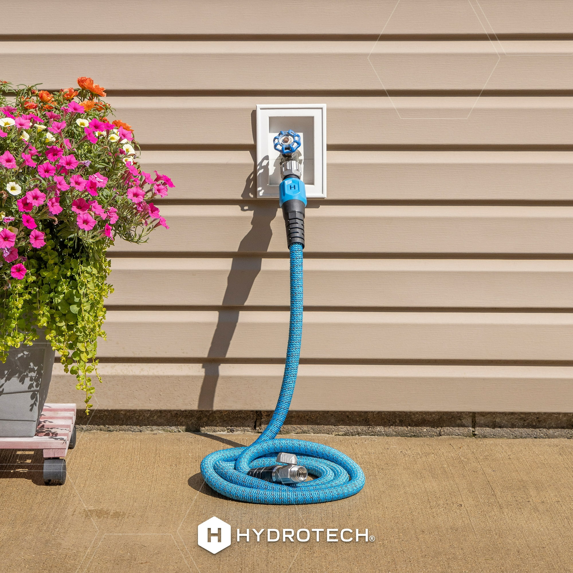 a4a05fe3-e598-49a4-88ee-4a40f52eb97a.110dea6d47def3f34a421e9c8f04ceea.jpeg HydroTech Pro Series 3/4" x 25ft Expandable Garden Hose - Kink-Free, 2x Flow, Lightweight