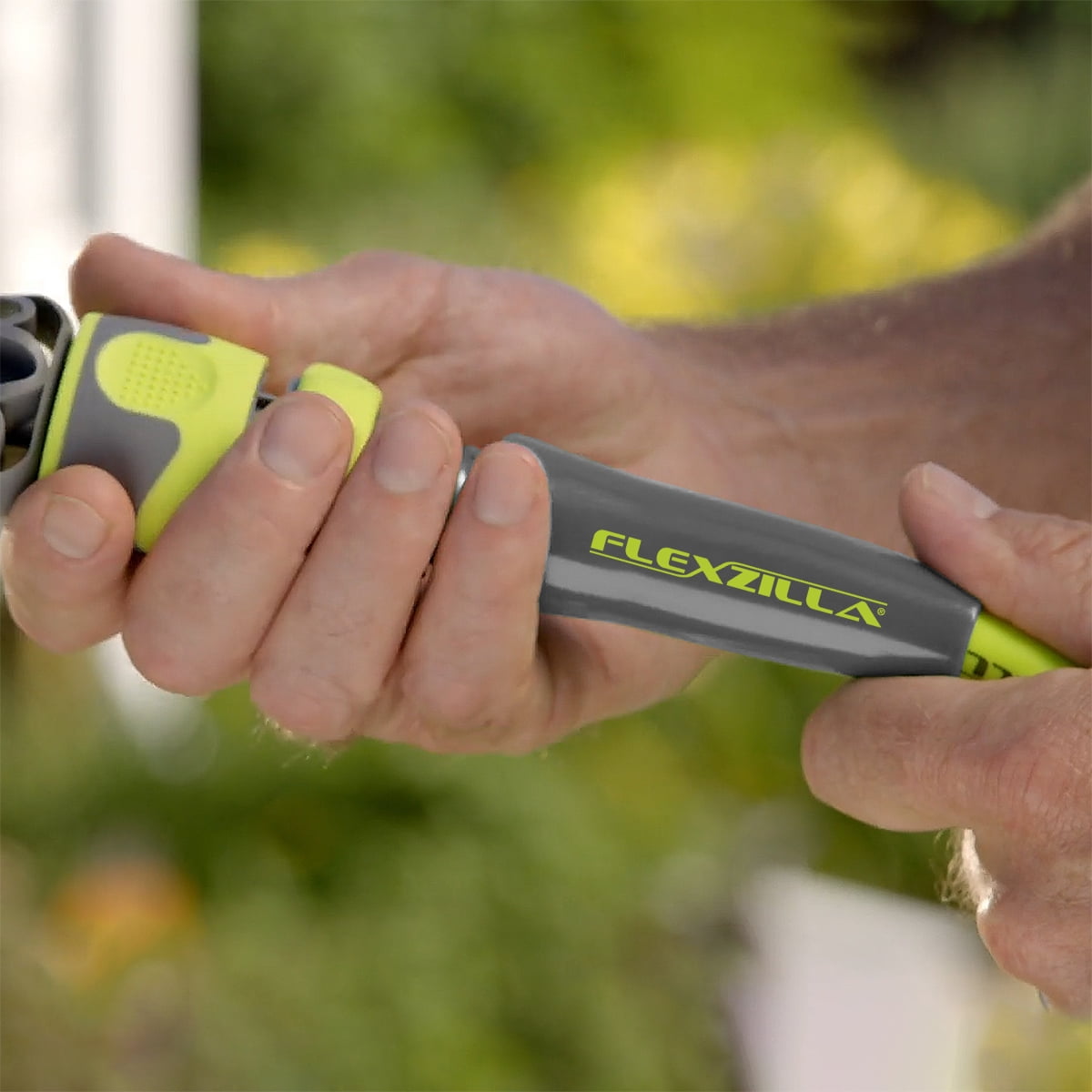 bae391ca-c9e8-432f-8eee-ffa05dc10487.58ba40706381de2062c9eb229929269f.jpeg Flexzilla® Garden Hose, 3/4" x 75', Flexible Hybrid Polymer, ZillaGreen®