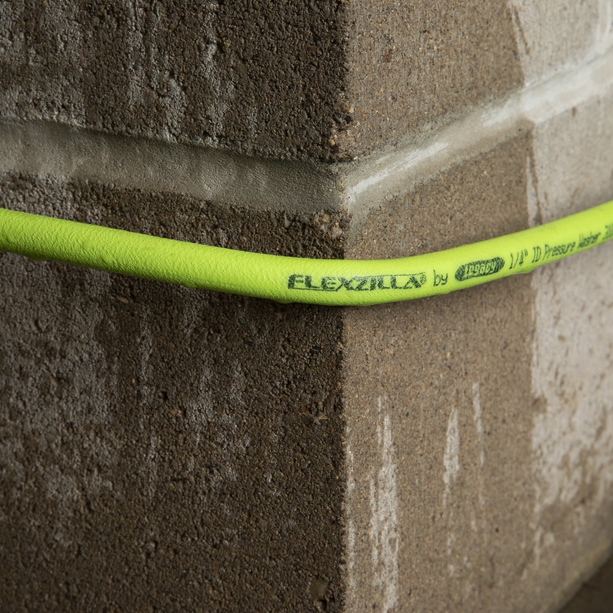d542555c-39af-4d6c-b232-717a95a0f4d9.9a1ac06f40517f5db7351ce0c1f11a5a.jpeg Flexzilla® Pressure Washer Hose, 5/16" x 25', 3100 PSI, M22 Fittings, Flexible Hybrid Polymer, ZillaGreen®