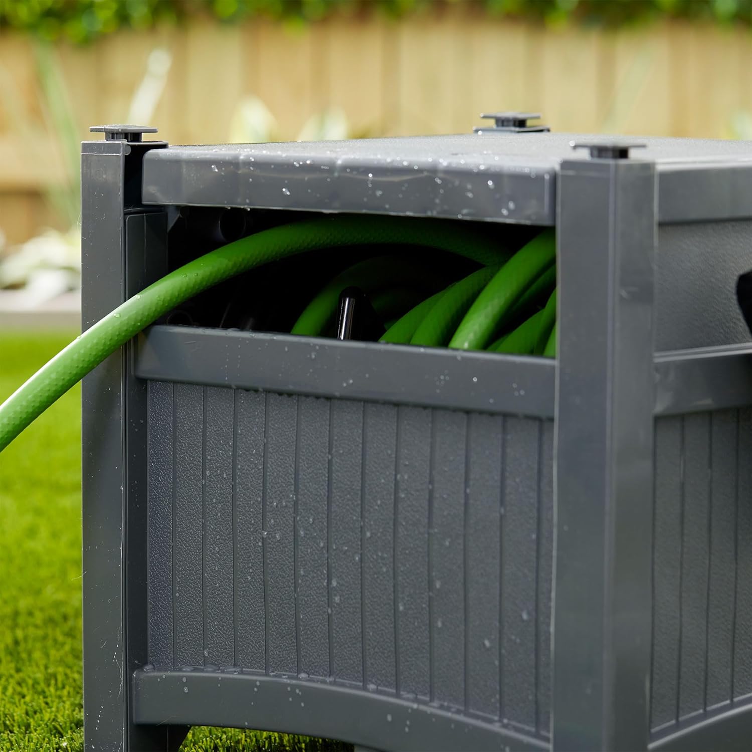 Suncast Garden Hose Hideaway Storage Reel Box, Cyberspace Grey – Resin Outdoor Container, Holds up to 100 Feet of 5/8 Inch Standard Vinyl Water Line – No Assembly Required Suncast Garden Hose Hideaway Storage Reel Box, Cyberspace Grey – Resin Outdoor Container, Holds up to 100 Feet of 5/8 Inch Standard Vinyl Water Line – No Assembly Required - Image 7