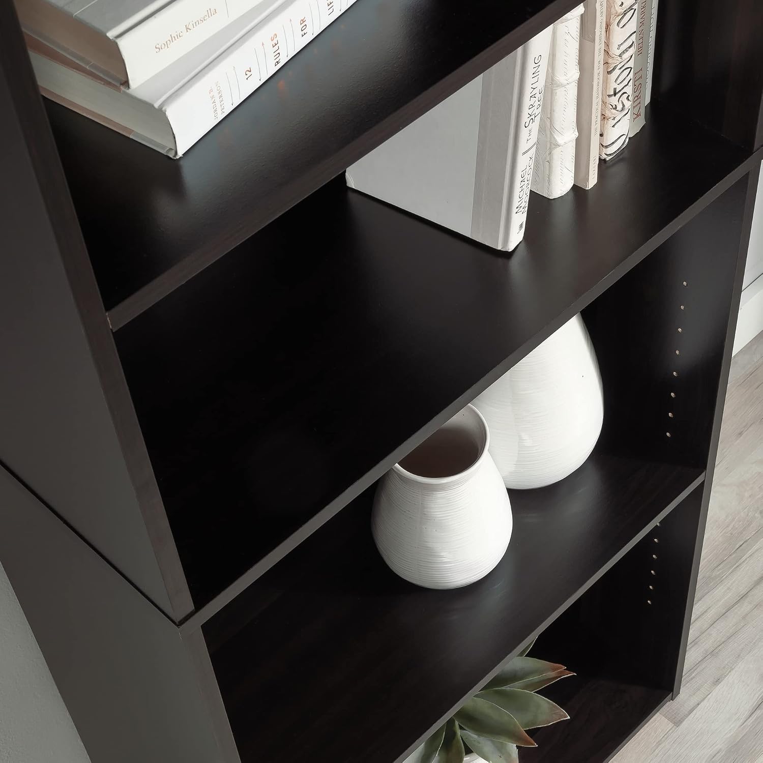 Sauder Beginnings 5-Shelf Bookcase, Bookshelf with Adjustable Storage Shelves, in Cinnamon Cherry finish Sauder Beginnings 5-Shelf Bookcase, Bookshelf with Adjustable Storage Shelves, in Cinnamon Cherry finish - Image 6